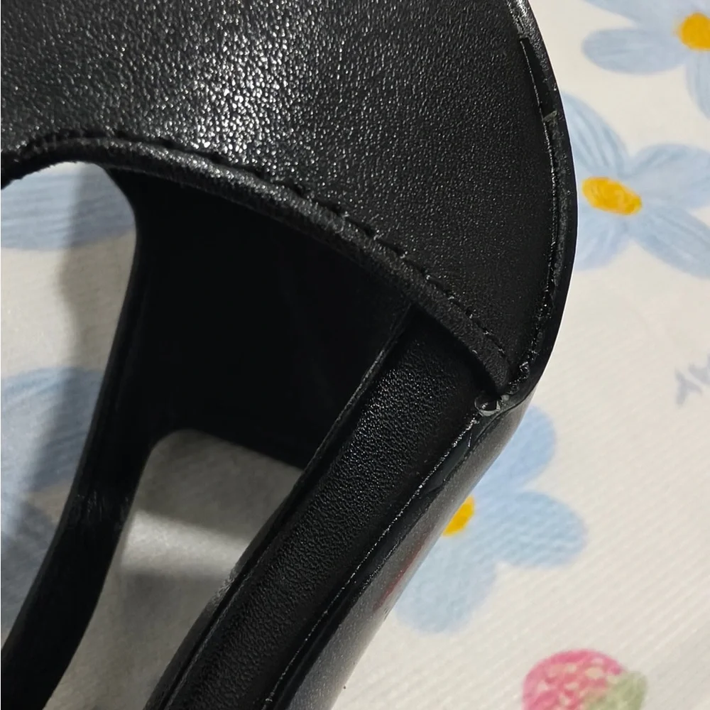 Saint Laurent Black Slingback Heels with Gold Pointed Cap - Picture 12 of 16